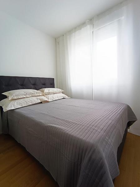 Teal Apartment-free Garage Parking * Zadar