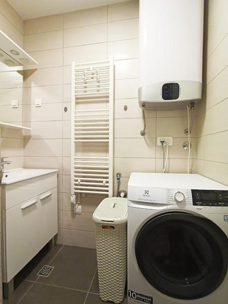 Teal Apartment-free Garage Parking * Zadar